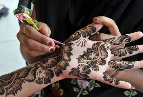 raju mehandi artist delhi, raju mehandi wala gk 1, raju mehandi wala tilak nagar, raju mehendi wala gk 1, raju mehandi wala greater kailash, raju mehendi artist gurgaon, best mehendi artist in delhi, raju mehandi wala delhi, raju mehandi wala janakpuri