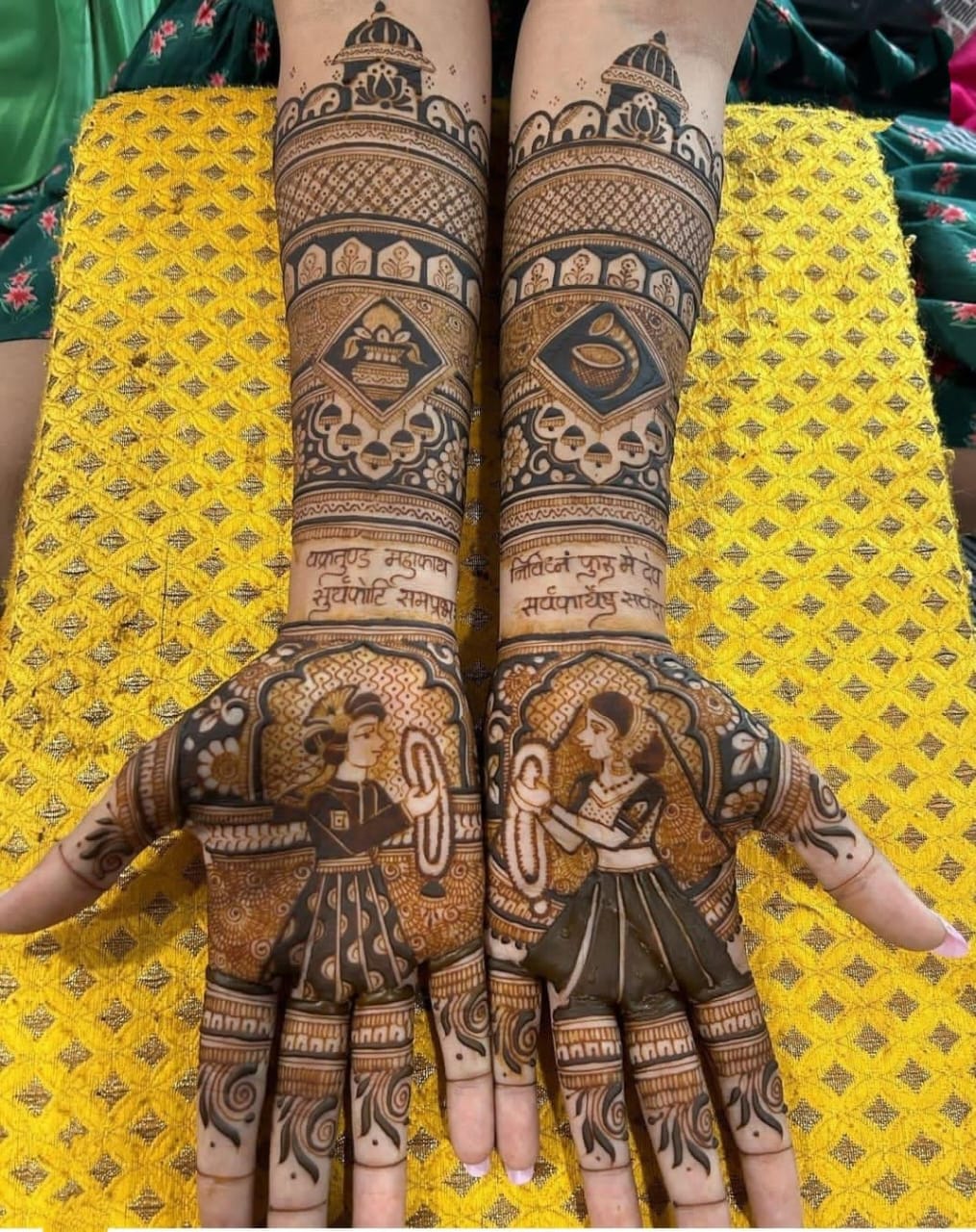 Raju Mehandi Wala | Raju Mehndi Artist